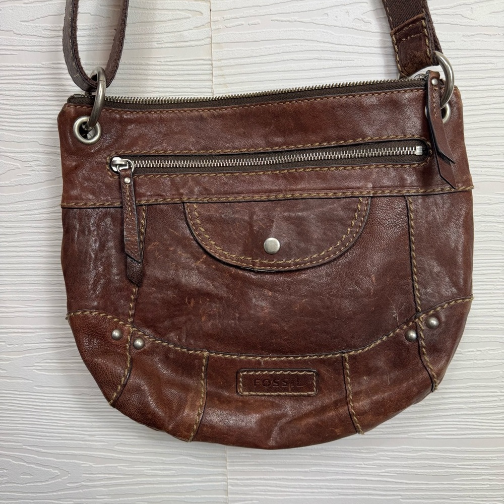 Fossil Brown Leather Crossbody Bag - Picture 2 of 8